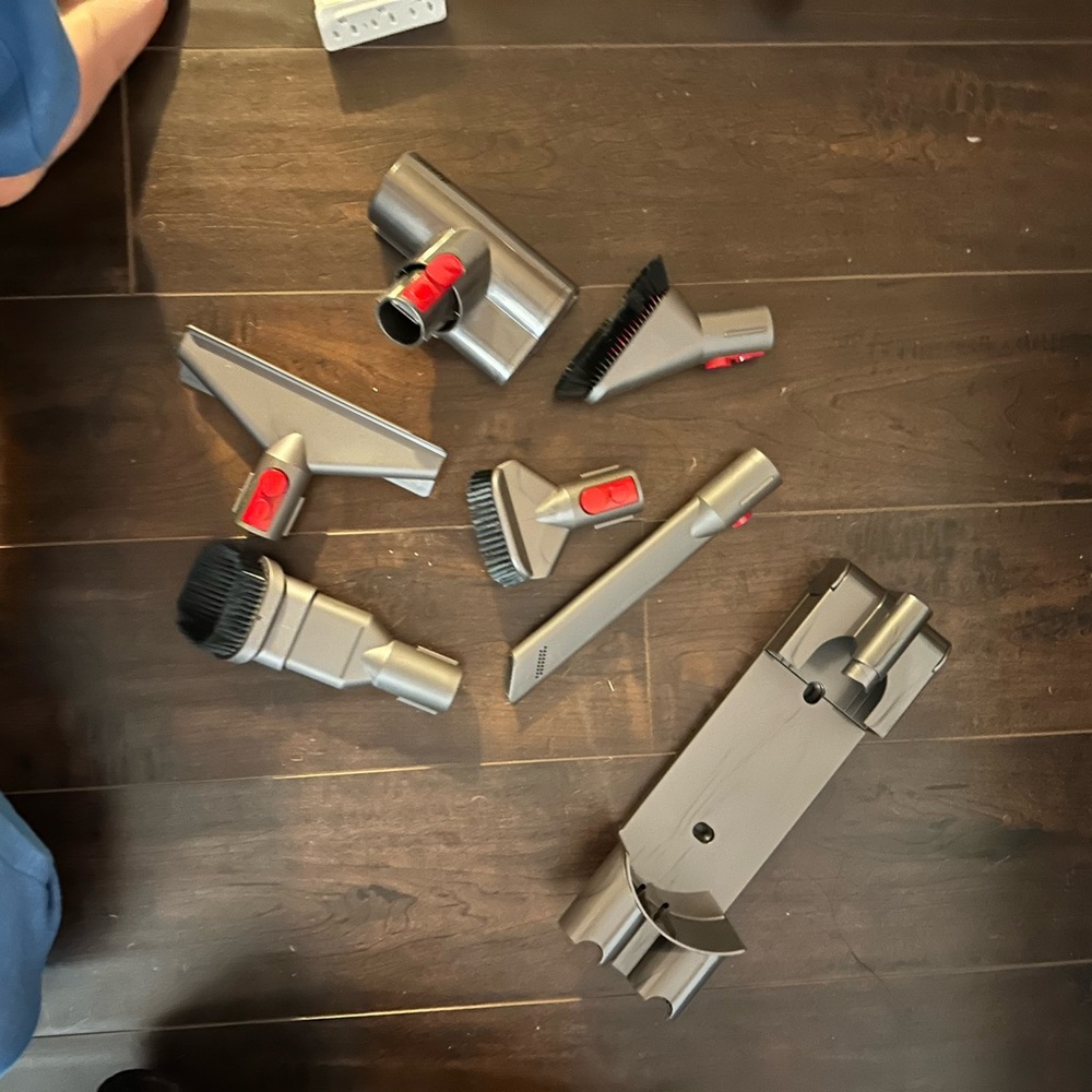 Dyson Attachment Set